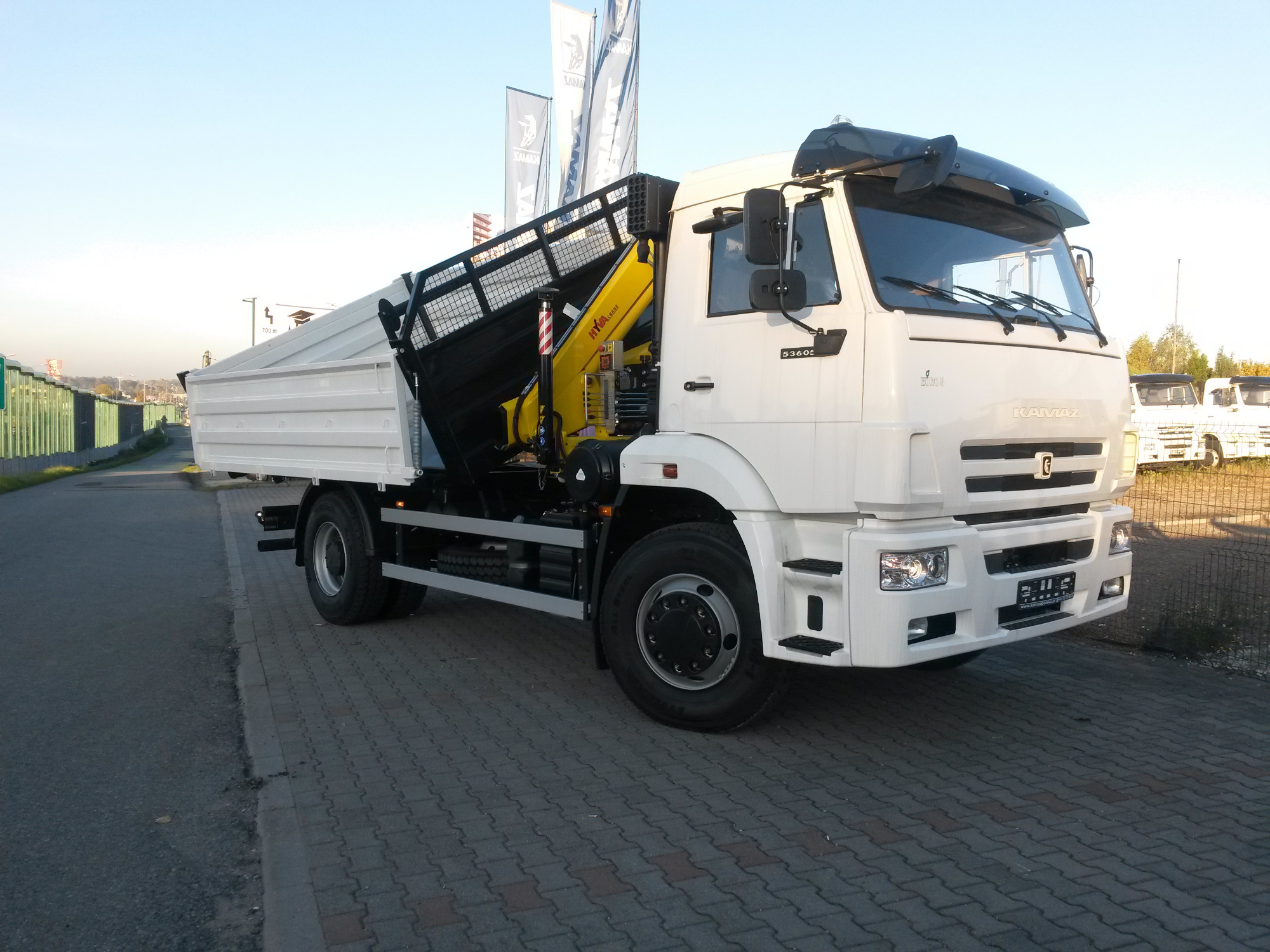 KAMAZ 4x2 wywrotka z HDS