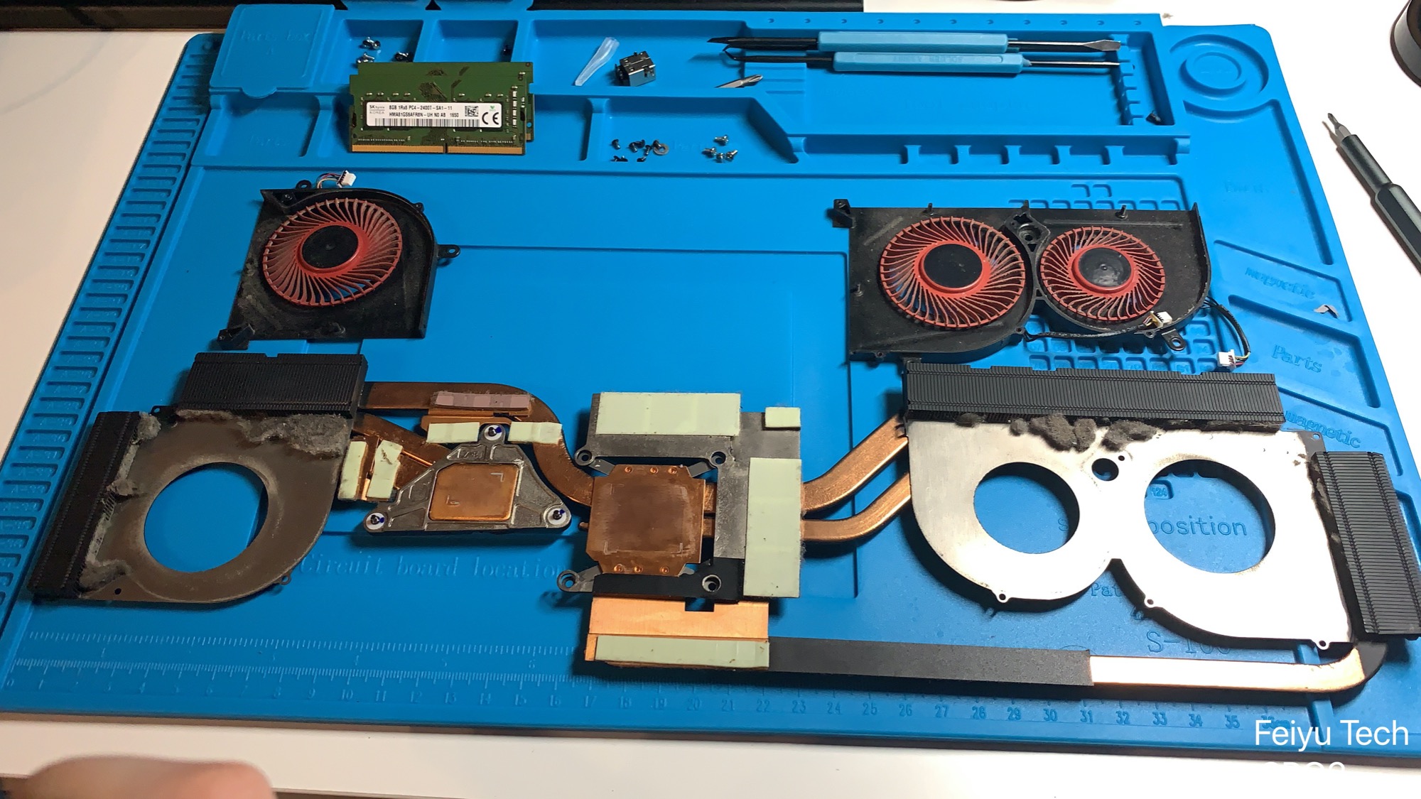 Czyszczenie chłodzenia i wymiana pasty termoprzewodzącej