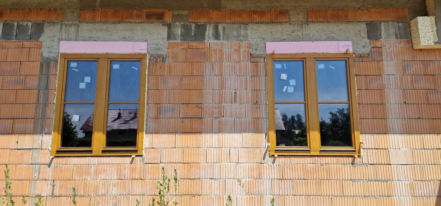 Okna drewniane ze szprosem wiedeńskim