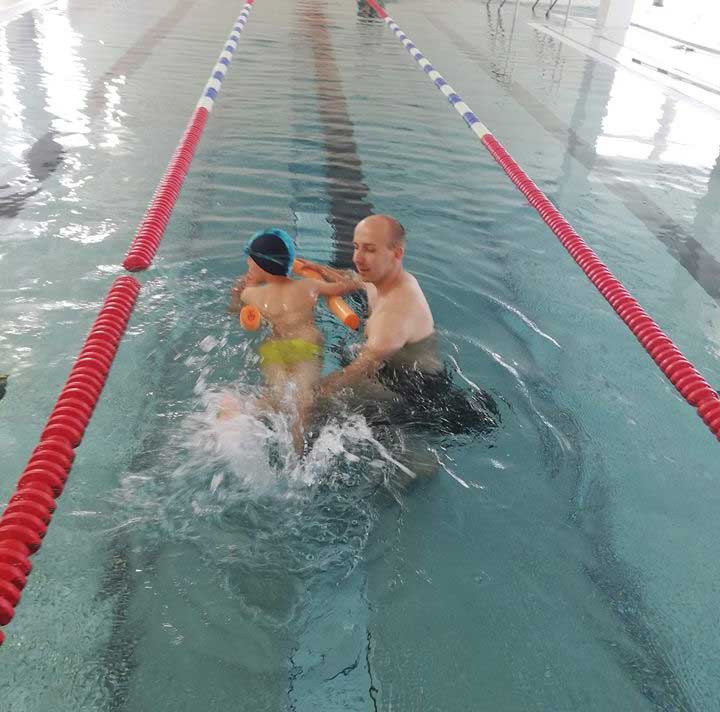 Lekcja pływania - Chełmiec