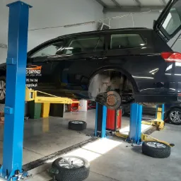 Naprawa układów hamulcowych i zawieszenia