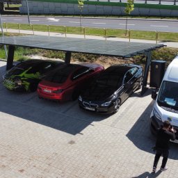 Carport firmy EVOLTON 13 kw zamontowany w firmie Shine ON w Białymstoku