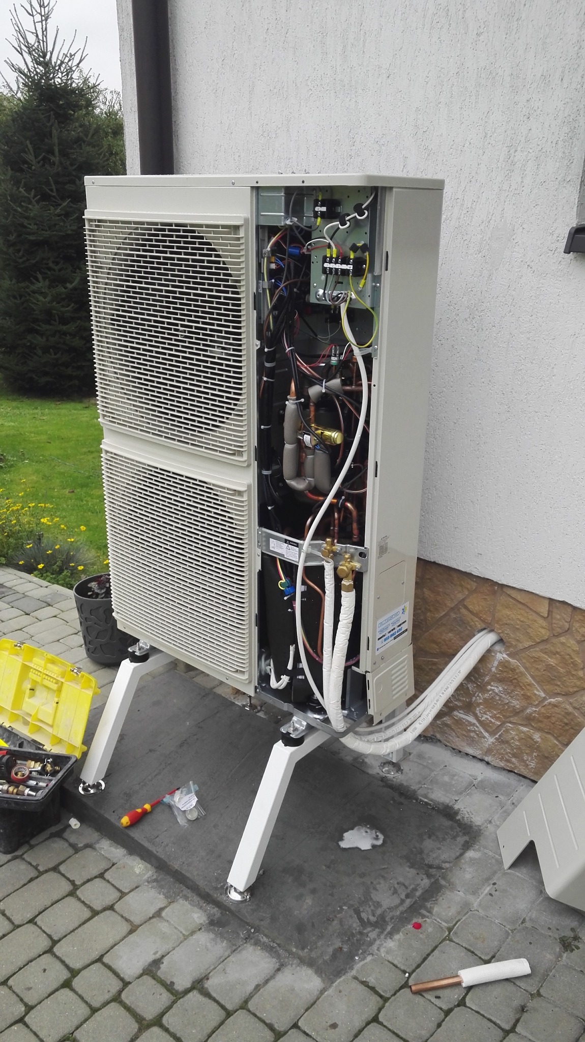 Podłączenie pomby ciepła producenta Panasonic