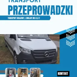 Reklama firmy transportowej: biały bus Mercedes, tekst 'Transport Przeprowadzki', kontakt mailowy i telefoniczny, zdjęcia załadowanego wnętrza busa z kartonami i sprzętem.