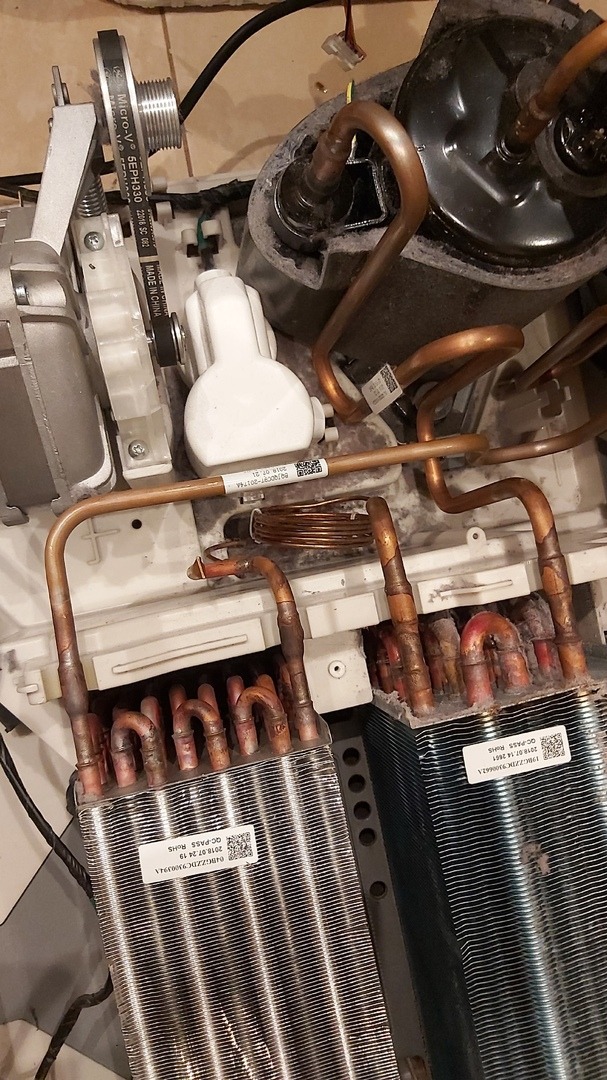 dziura w ukladzie freonowym (lutowanie i nabiecie freonem 340 zl za wszystko)