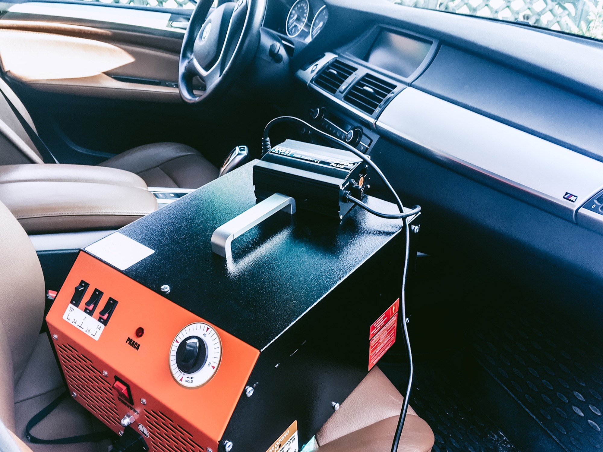 ozonowanie samochodów osobowych