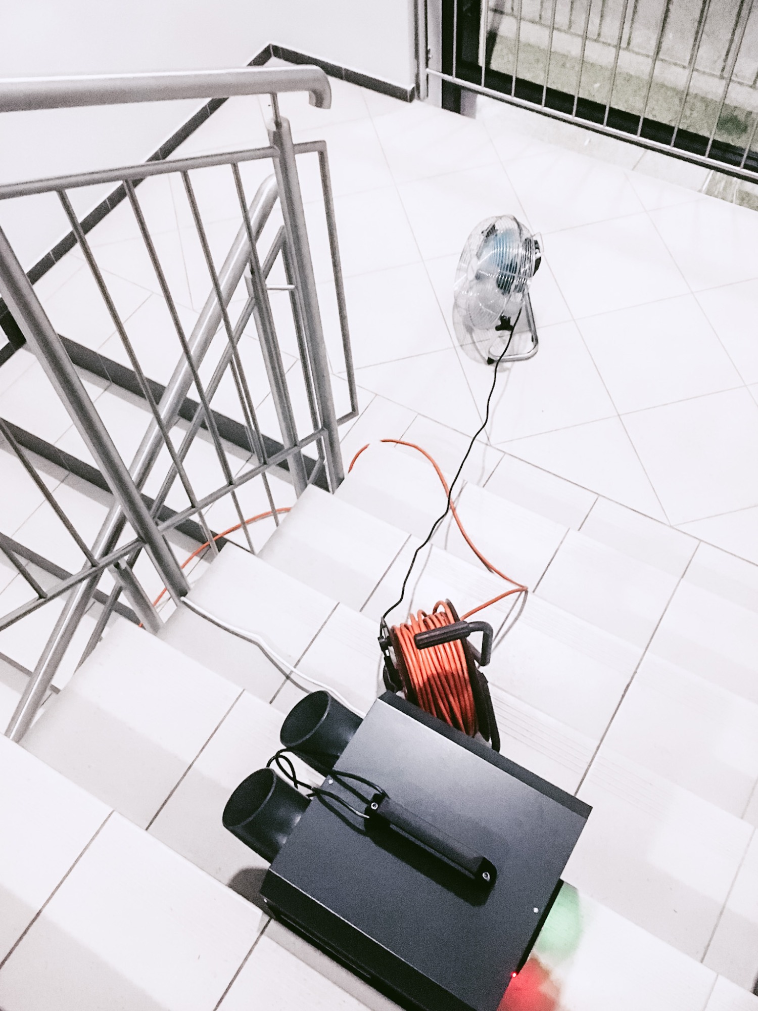 ozonowanie klatek schodowych i części wspólnych