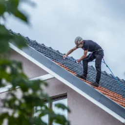 Kompleksowe Malowanie dachów, elewacji, mieszkań zapraszamy do kontaktu:)
