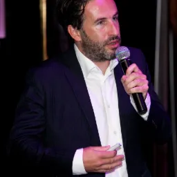 Tomasz Dutkiewicz - prezes Amplifica, trener biznesowy i coach podczas szkolenia