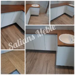 Nowoczesna łazienka z białymi szafkami i drewnianym blatem, widok z różnych perspektyw, pokazujący detale wykończenia i aranżacji.