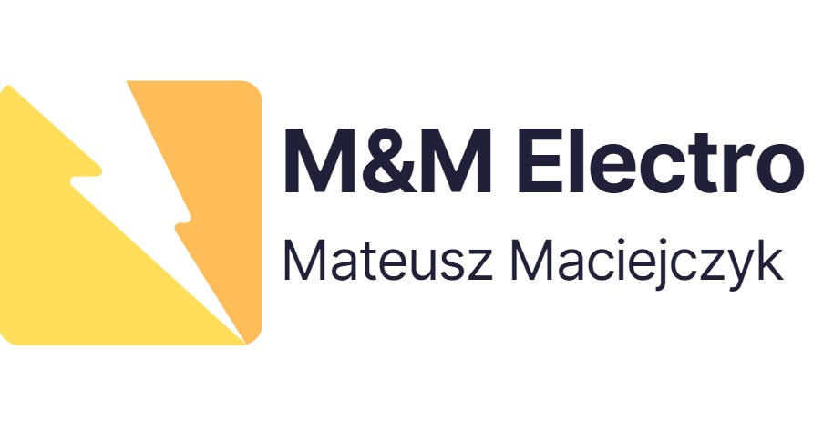 Logo firmy M&M Electro Mateusz Maciejczyk z symbolem błyskawicy w żółto-pomarańczowym kwadracie.