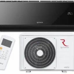 Czarny klimatyzator Rotenso typu split z wyświetlaczem temperatury 25 stopni Celsjusza, biała jednostka zewnętrzna z wentylatorem i pilotem.