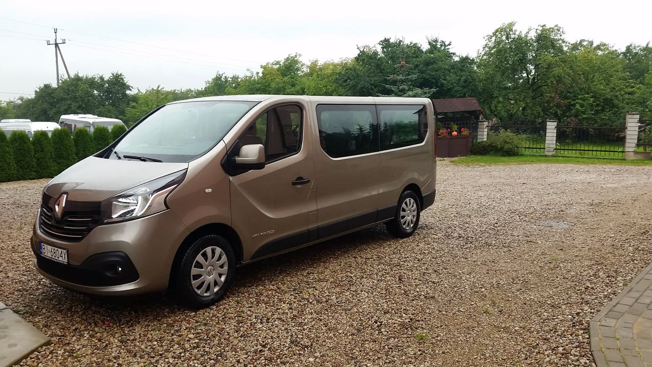 Renualt Trafic euro 6 miejsc 8+1