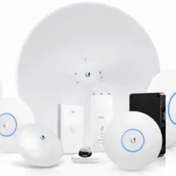 Problem z internetem? Zajmujemy się również montażem i konfiguracją urządzeń Ubiquity które wspomogą Twoją sieć!