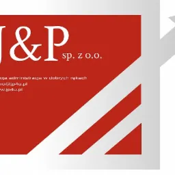 Logo firmy J&P sp. z o.o. z hasłem 'Twoja administracja w dobrych rękach' na czerwonym tle z szarą strzałką skierowaną w górę.