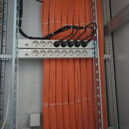 Elektro-instal - Pierwszorzędny Montaż Instalacji Odgromowej Góra