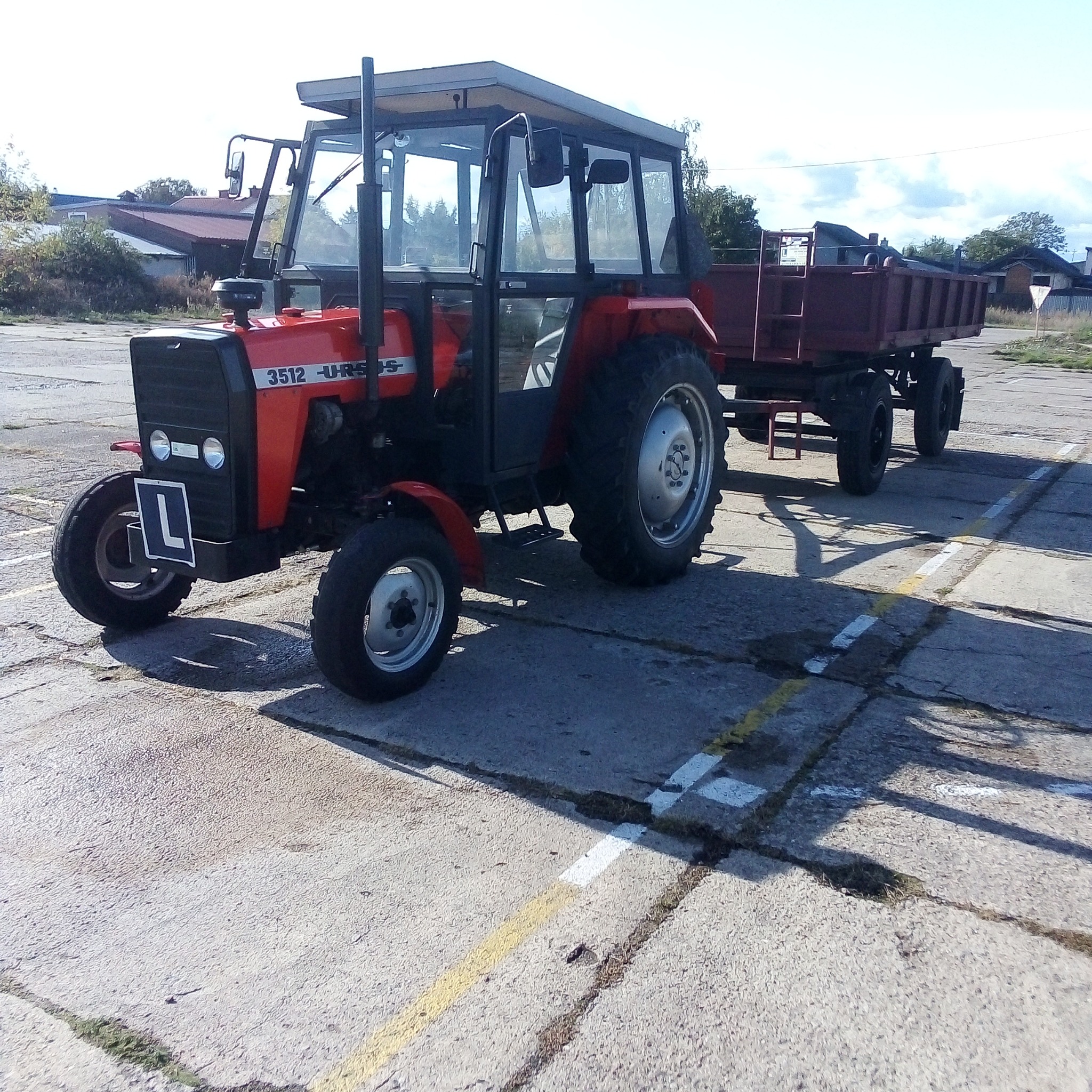 kategoria T ursus 3512 wraz z przyczepką