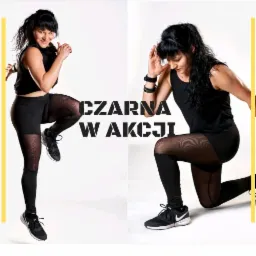 Kobieta w czarnym stroju sportowym wykonuje ćwiczenia w studio na białym tle, ujęcie z dwóch różnych pozycji.