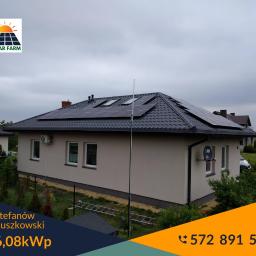 Mieszkańcy powiatu sieradzkiego ⛵️ wiedzą, co to znaczy być eko❗️☀️ ♻️
Mieliśmy przyjemność zamontować instalację, w skład której wchodzą 1️⃣9️⃣ modułów firmy LONGI SOLAR oraz inwerter SolarEdge wraz z optymalizatorami mocy.
Wyprodukowana przez nią energia