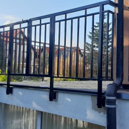 Stal czarna malowana proszkowo czarny mat