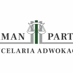 Logo Kancelarii Adwokackiej Lederman i Partnerzy z symbolem wagi sprawiedliwości na zielonym tle.