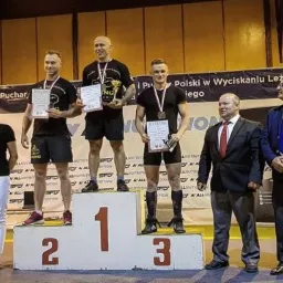 2 miejsce w kategorii junior 23 OPEN i 3 miejsce w kategorii Senior na Pucharze Polski w Trójboju siłowym