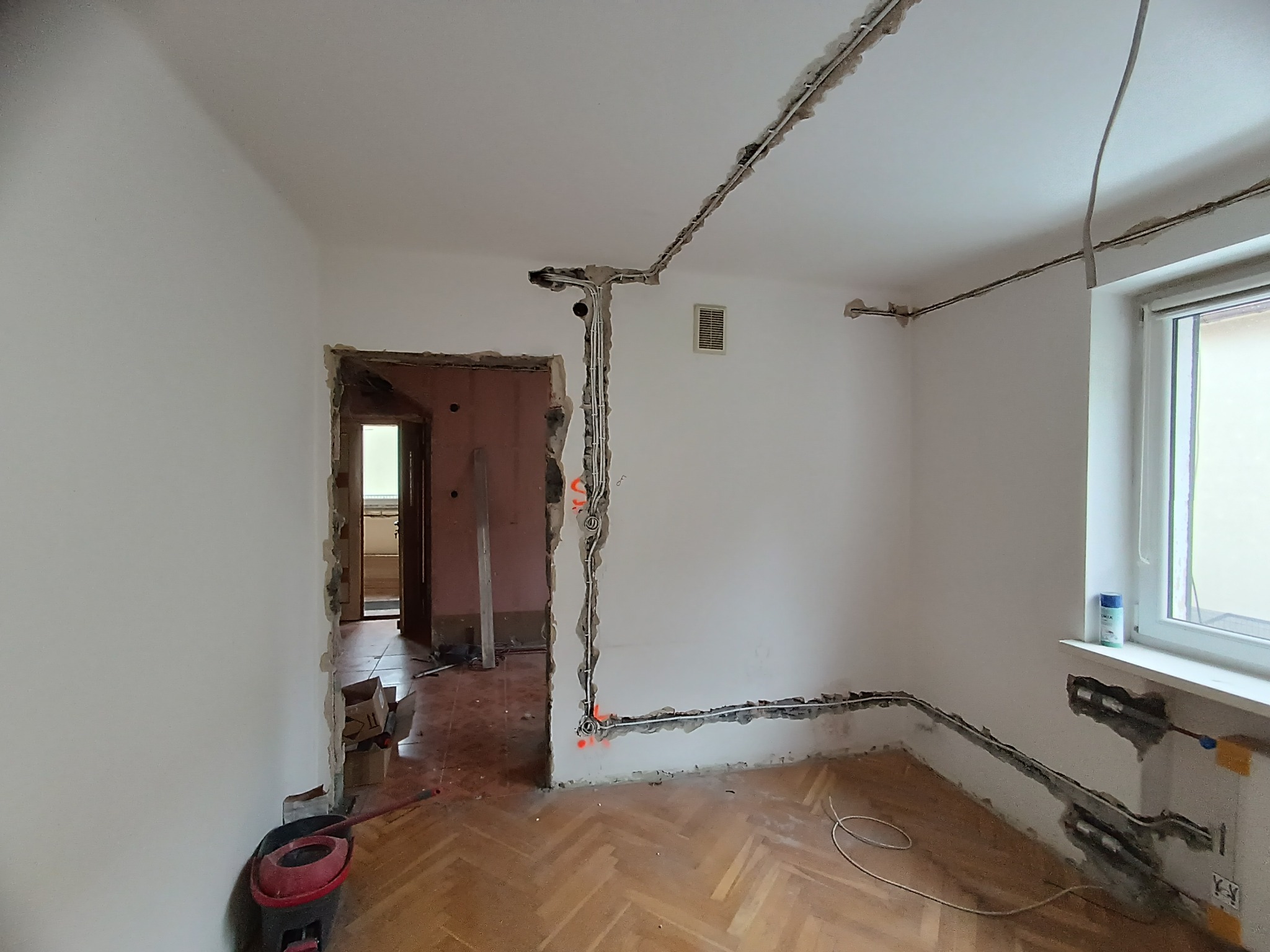 Mieszkanie 4 pokojowe