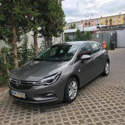 Nowy Opel Astra w korzystnej cenie!
