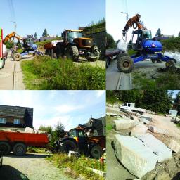 Art Kop - Kolaż zdjęć przedstawiający ciężki sprzęt budowlany: zielona ciężarówka, niebieska koparka kołowa podnosząca biały worek, pomarańczowy traktor z przyczepą pełną kamieni oraz duże bloki kamienne...