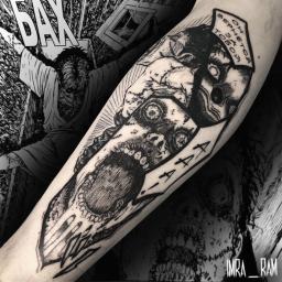 Tatuaż wykonał Imran