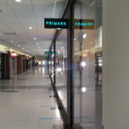 Wykonanie Oświetlenia w Centrum Handlowym - Holandia