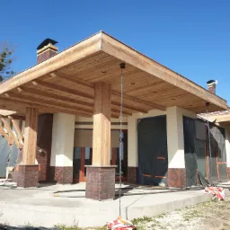 Taras wyczyszczony z ciemnego koloru