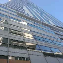 Złota 44. Warszawa Kierowanie robotami wykończenia apartamentów pod klucz. Współprowadzenie projektu.