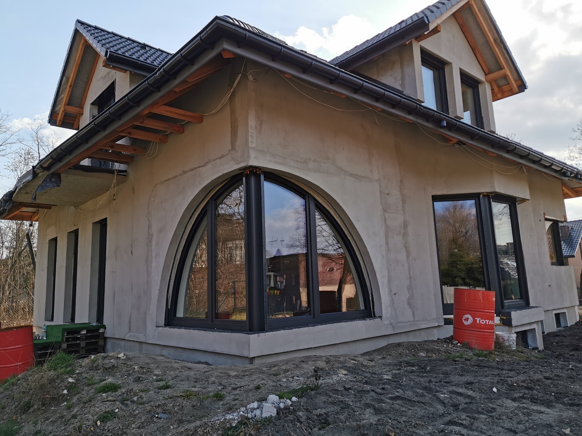 Mycie okien oraz elewacji szklanych