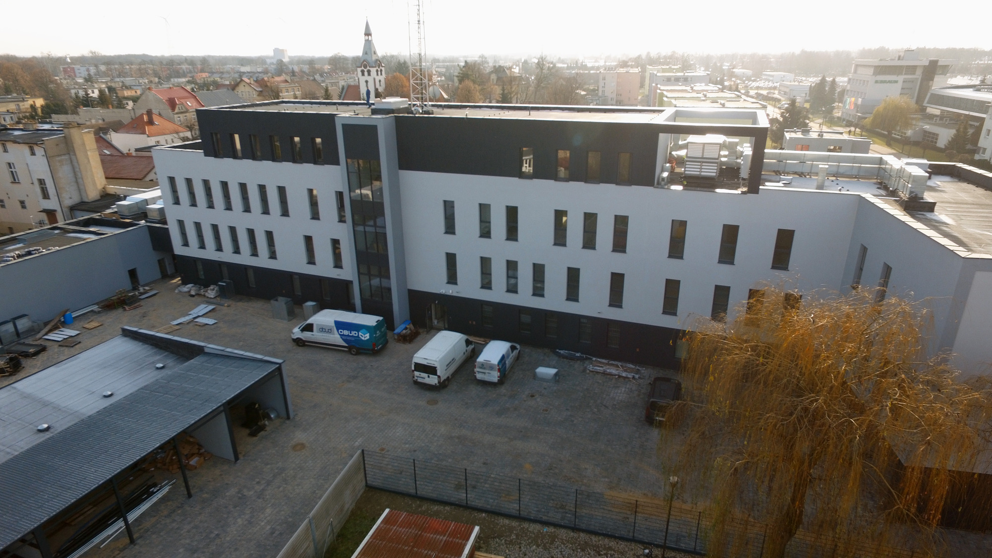 KPP w Nowym Tomyślu - Generalny Wykonawca OBUD