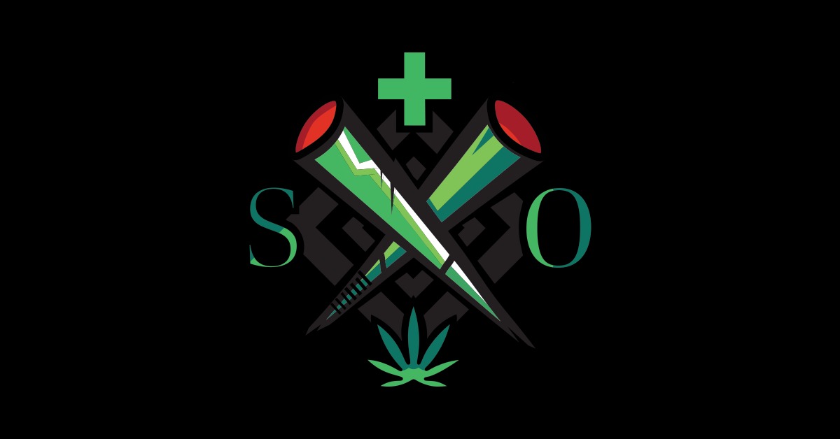 Ilustracja logo z dwoma skrzyżowanymi stożkami z czerwonymi końcówkami i zielonymi ciałami, zielonym znakiem plus u góry i liściem konopi u dołu, wkomponowane w litery 'S' i 'O' na czarnym tle...