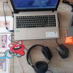 Uczymy zdalnie i stacjonarnie