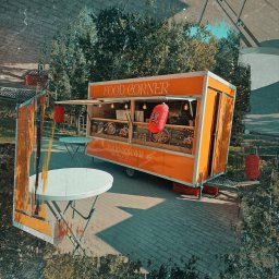 Bomba Truck Paulina Kunc - Kuchnia azjatycka makaron udon I bułeczki bao