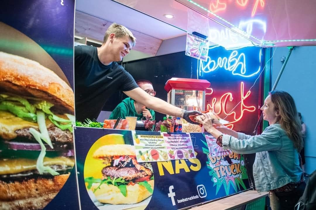 Popcorn, nachos, lemoniady, napoje