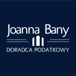 Logo firmy Joanna Bany, biały napis na granatowym tle z symbolem trzech budynków i tekstem 'DORADCA PODATKOWY'.