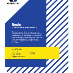 Certyfikat z ukończenia szkolenia w zakresie malowania natryskowego materiałami lakierniczymi nakładanymi metodą na gorąco i obsługi systemów dozujących opartych o urządzenia GRACO MARK i Graco Viscon HP.