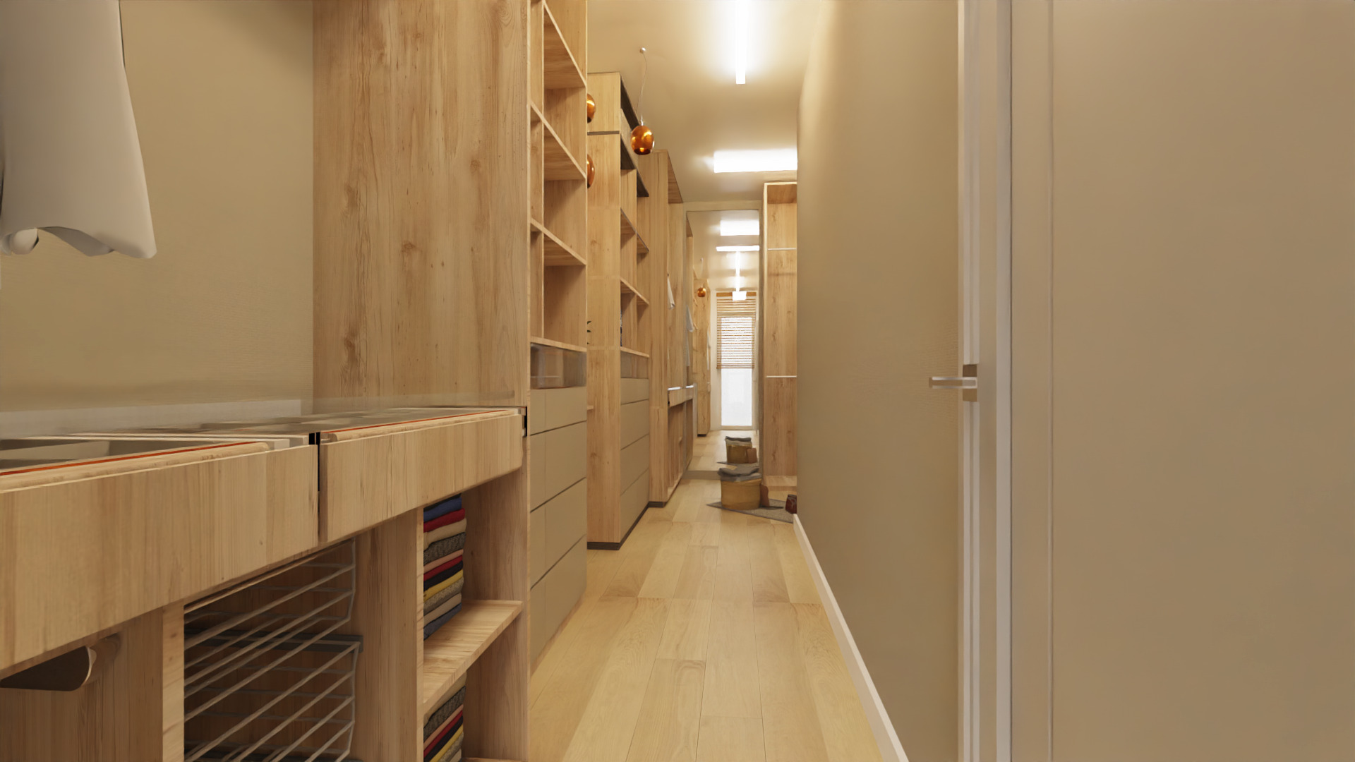 Wnętrze garderoby z drewnianymi półkami, szufladami i wieszakami, widok w głąb, na końcu okno z żaluzjami.