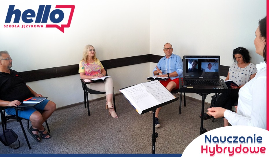 Kurs w trybie hybrydowym.