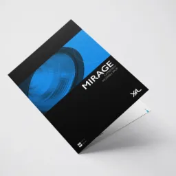 Otwarty katalog produktowy Mirage z czarno-niebieską okładką, prezentujący produkt 'Extremely Movable Spot', leżący pod kątem na białym tle.
