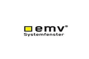 Logo firmy emv Systemfenster z żółtym kwadratem i nazwą na białym tle.