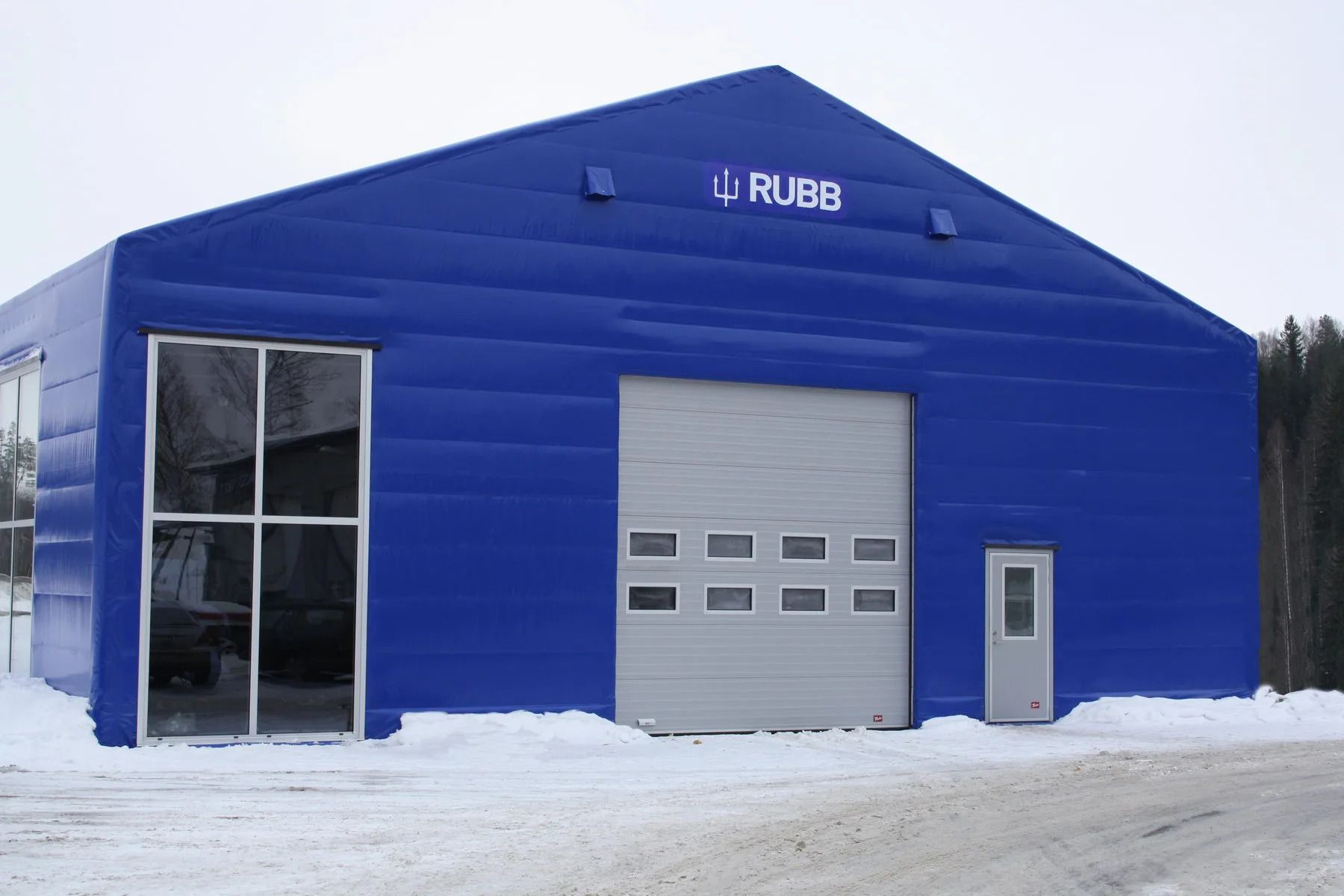 Salon i serwis samochodowy