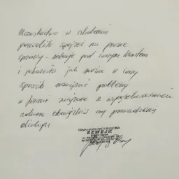 Skan dokumentu z odręcznym tekstem o spojrzeniu na sprawy firmy pod innym kątem, zakończony stemplem i podpisem firmy handlowo-usługowej SZWEJK.