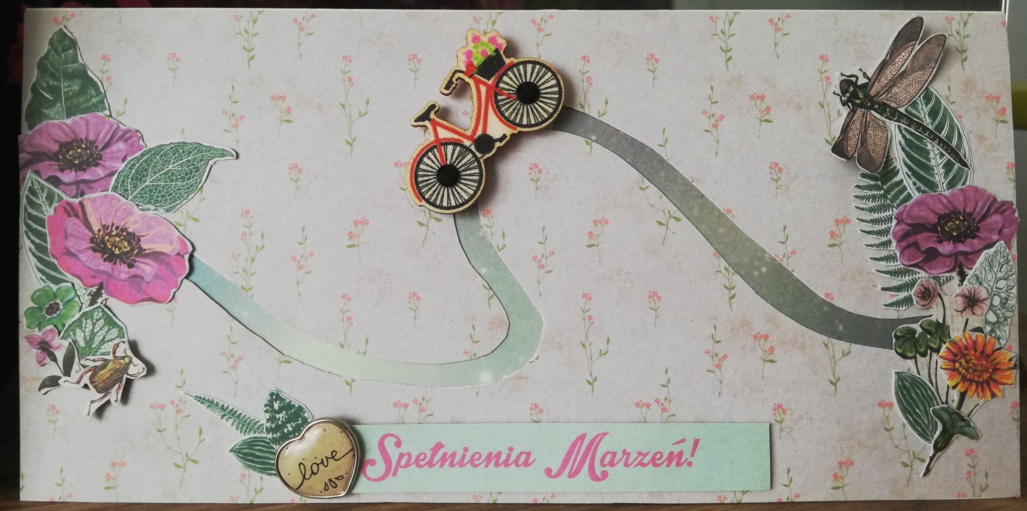 Kartka urodzinowa. Scrapbooking.
