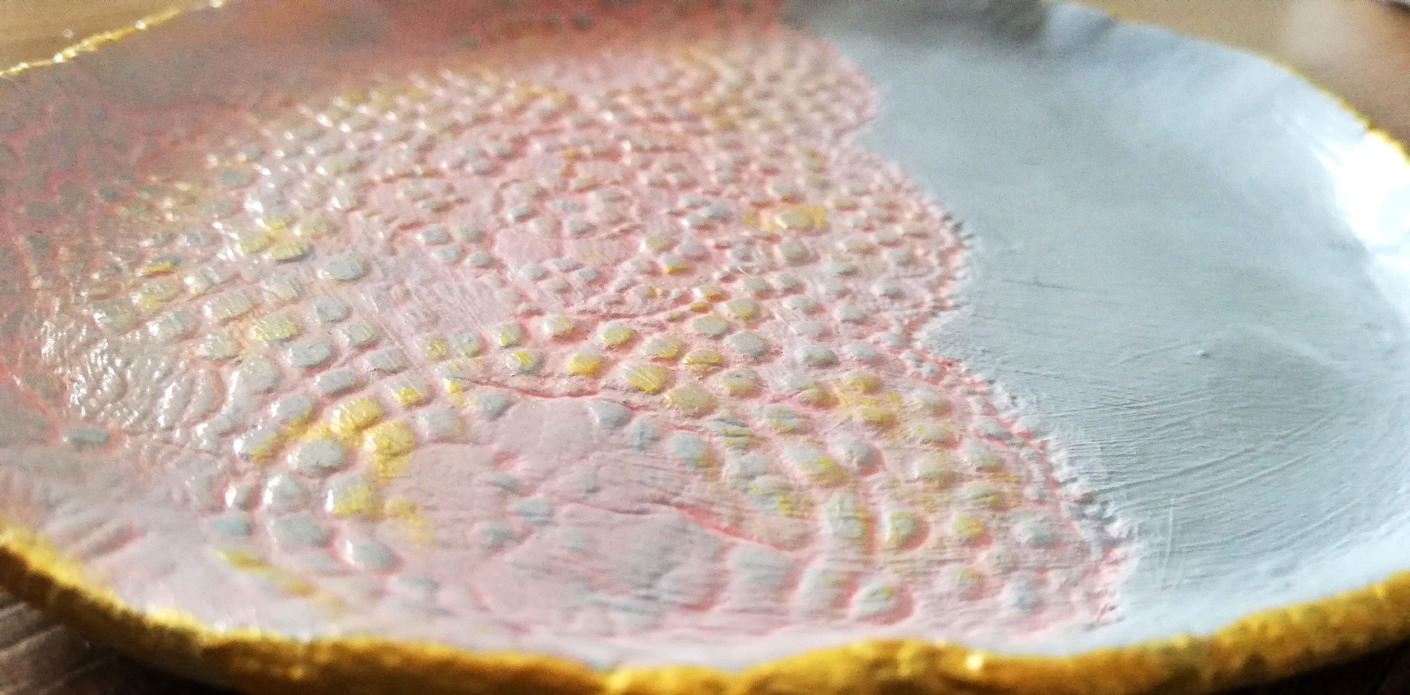 Talerzyk, podstawka. Glina i farby.