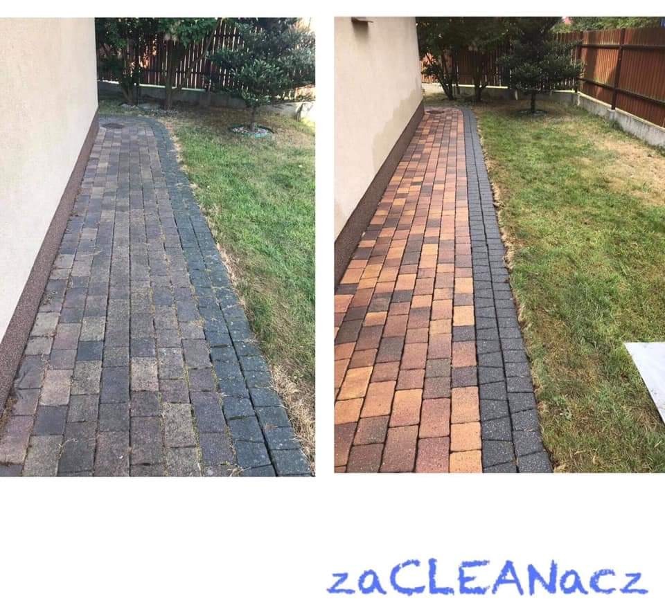 Porównanie: chodnik z kostki brukowej przed i po czyszczeniu. Lewa strona, szara i zabrudzona, kontrastuje z prawą stroną, gdzie kostka jest w odcieniach brązu i pomarańczy, a obrzeże jest czarne.